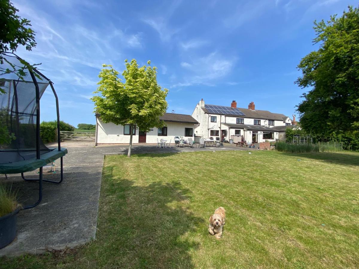 Cosy Stable Conversion Between Sheffield & Leeds Pontefract Exterior foto